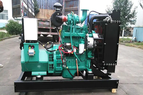 730千瓦柴油發電機